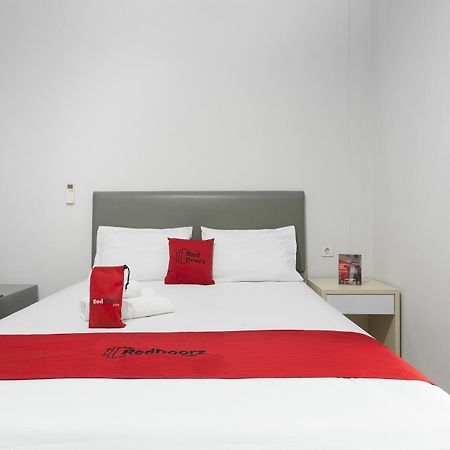 Reddoorz Plus Near Cilandak Town Square 2 Jakarta Exteriér fotografie