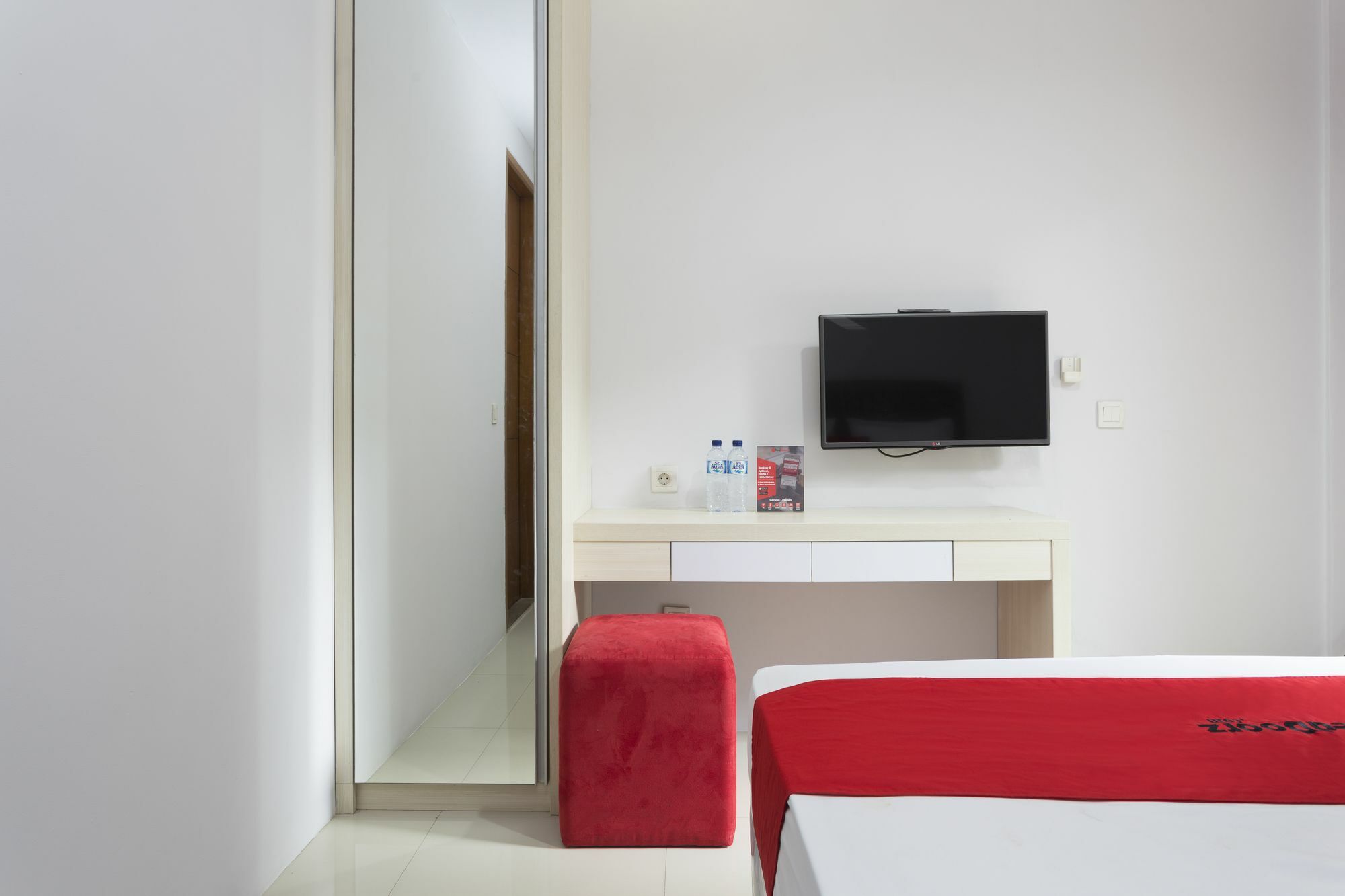 Reddoorz Plus Near Cilandak Town Square 2 Jakarta Exteriér fotografie