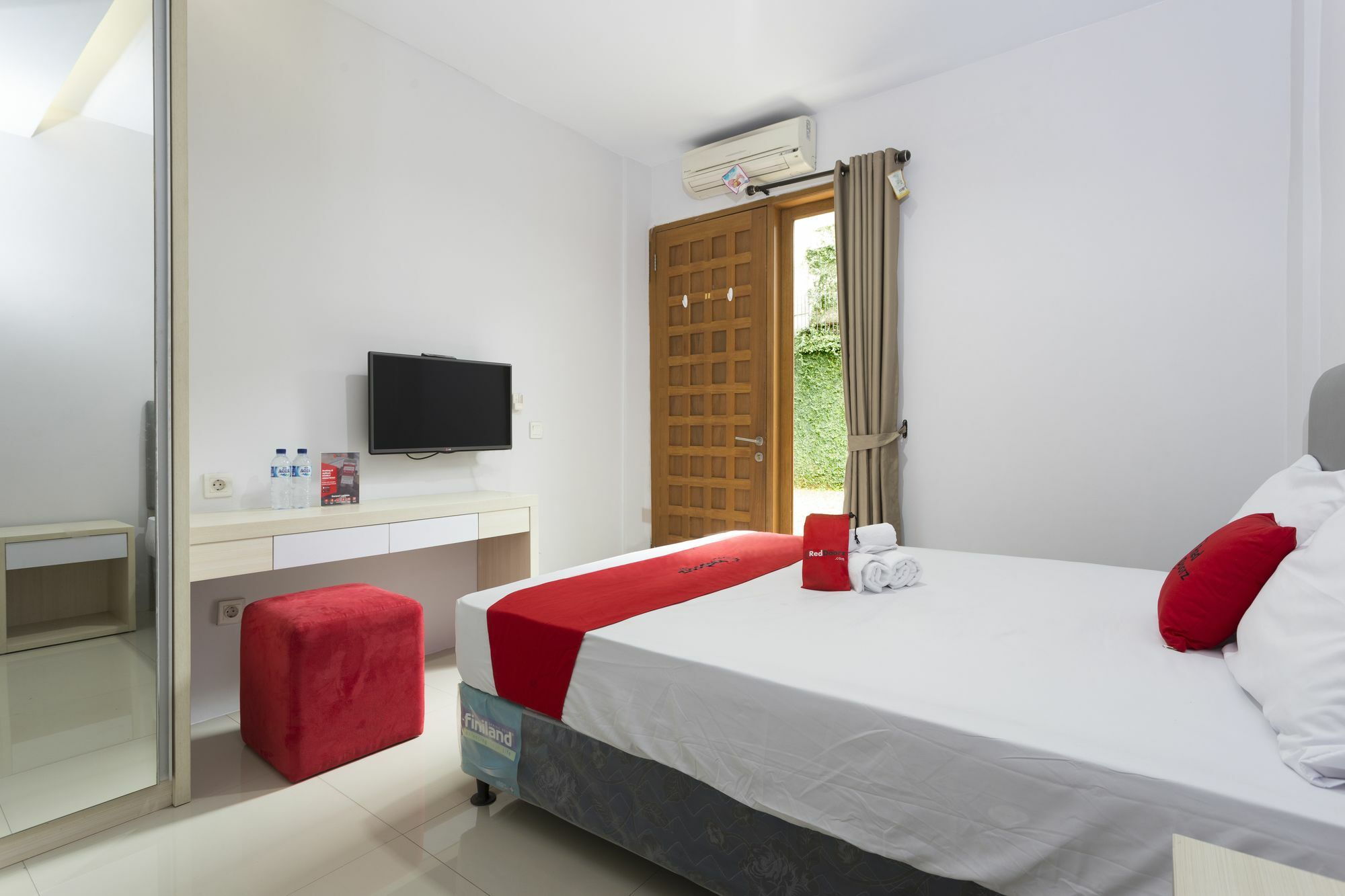 Reddoorz Plus Near Cilandak Town Square 2 Jakarta Exteriér fotografie